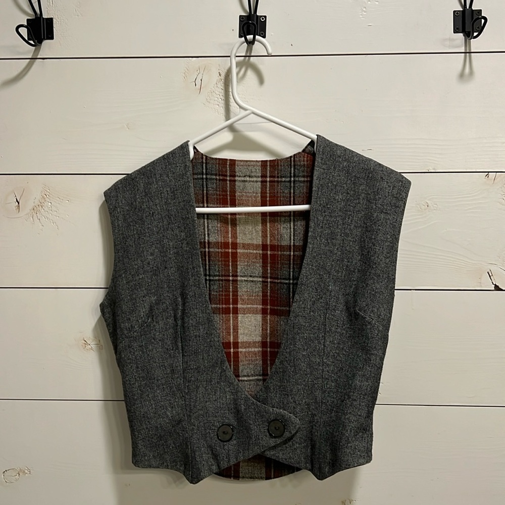Reversible vintage wool vest